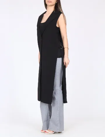 Vesta River Island, negru