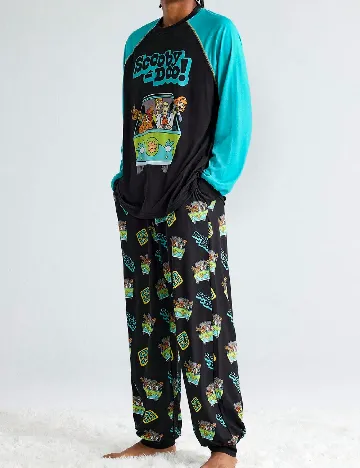 Pijama SHEIN, mix culori