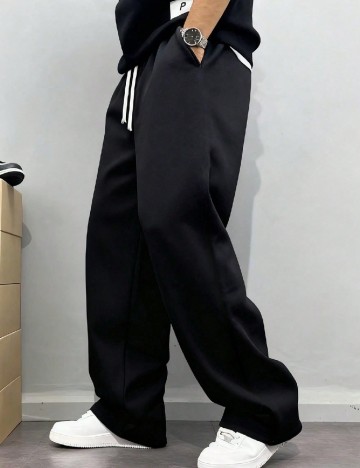 Pantaloni SHEIN, negru