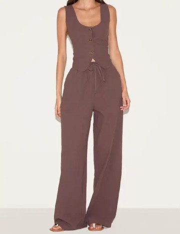 Pantaloni PrettyLittleThing, maro
