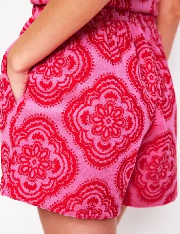 Pantaloni scurti Boden, roz/rosu