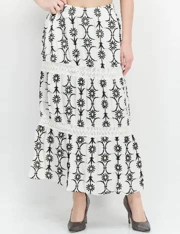 Fusta River Island, alb