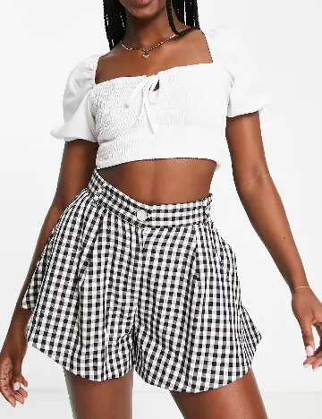 Pantaloni scurti River Island, alb/negru