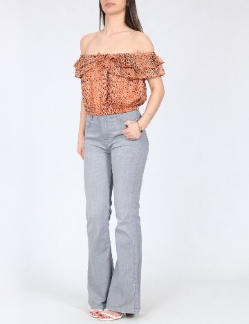 Top River Island, maro