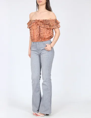 Top River Island, maro