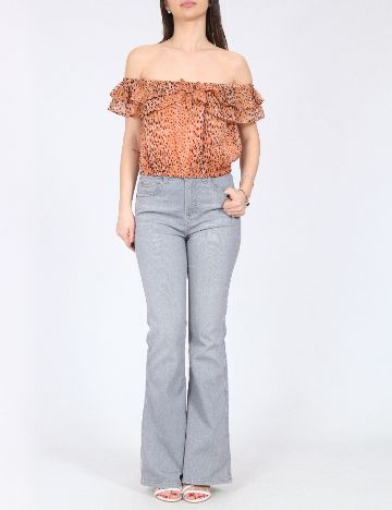 Top River Island, maro