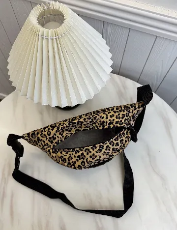 Borseta SHEIN, animal print