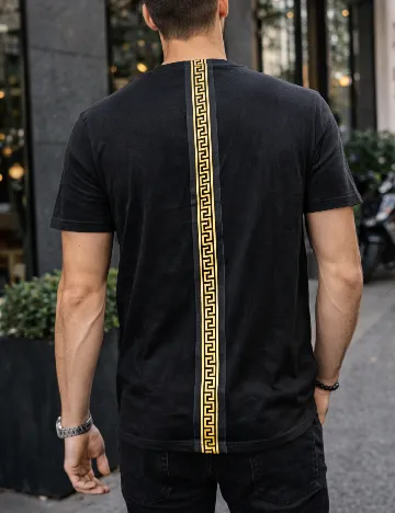 Tricou River Island, negru