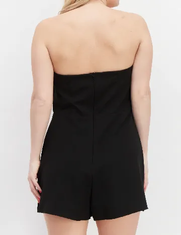 Salopeta River Island, negru