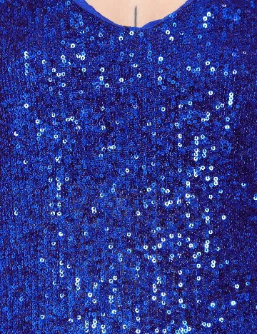 Maiou River Island, albastru