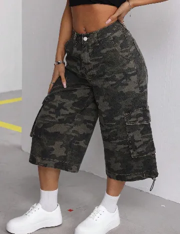 Pantaloni scurti SHEIN, army