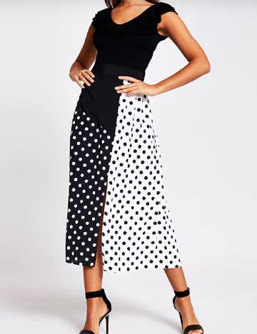 Fusta River Island, alb/negru