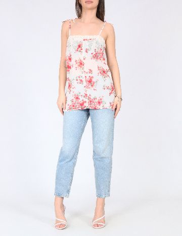 Maiou River Island, floral
