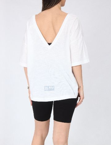 Tricou River Island, alb