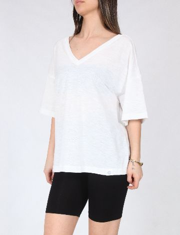 Tricou River Island, alb