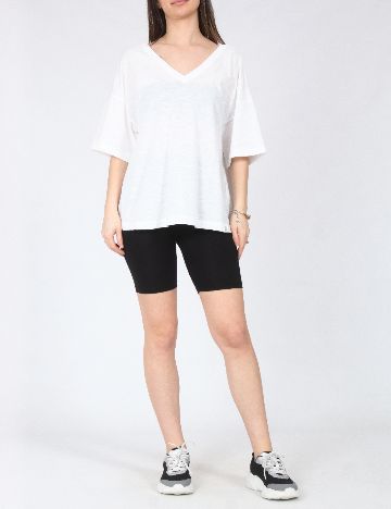 Tricou River Island, alb