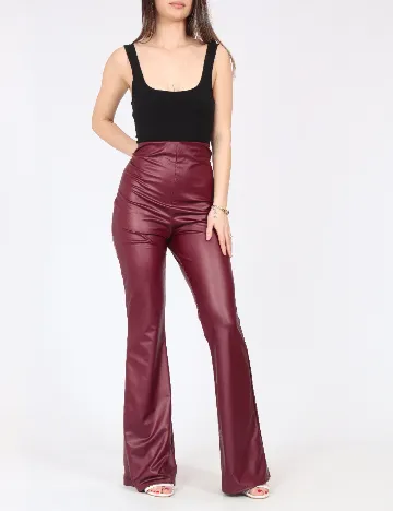 Pantaloni imitatie de piele River Island, visiniu