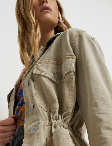 Camasa River Island, crem