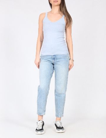 Maiou River Island, albastru