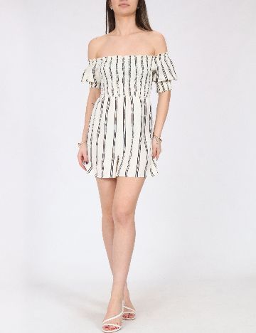 Salopeta River Island, alb