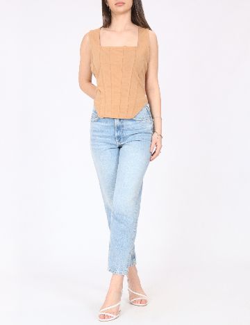 Top River Island, maro