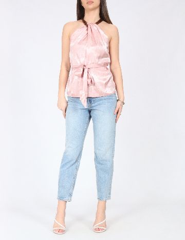 Maiou River Island, roz