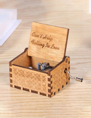 Cutiuta muzicala SHEIN, maro deschis