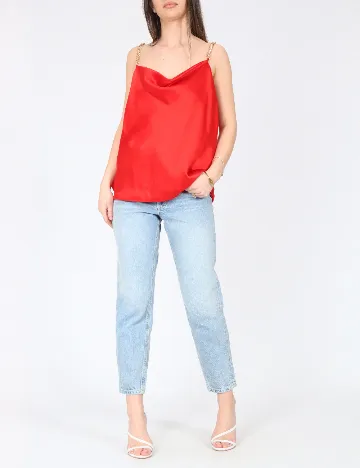 Maiou River Island, rosu