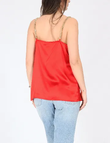 Maiou River Island, rosu