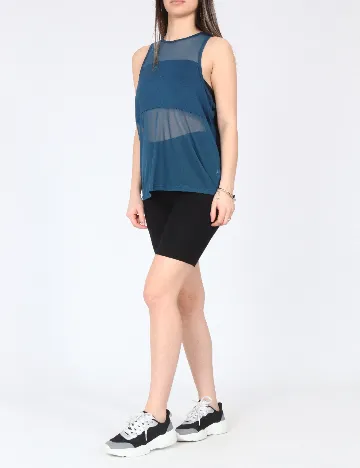 Maiou River Island, albastru