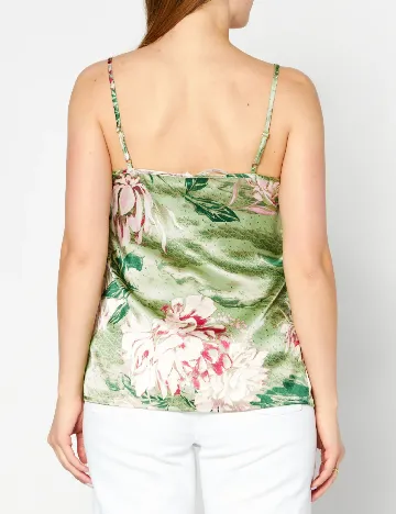 Maiou River Island, verde