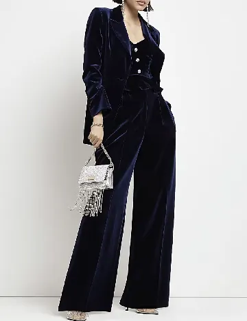 Sacou River Island, bleumarin