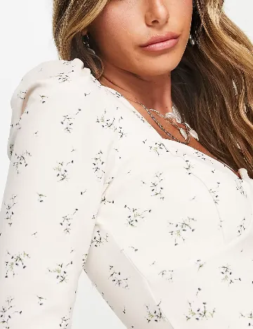 Top River Island, crem