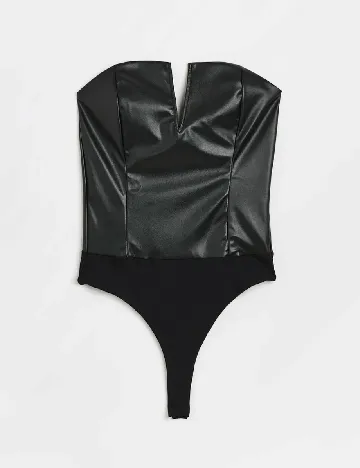 Body River Island, negru