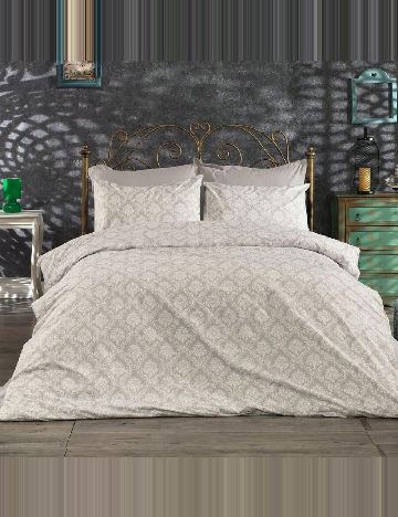 Set lenjerie SHEIN, bej