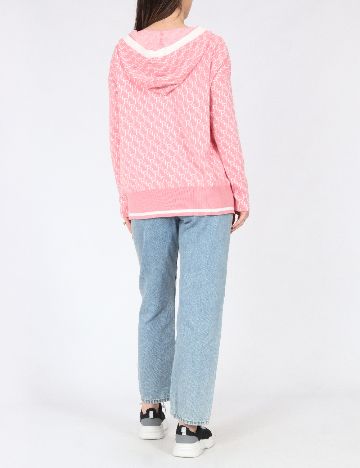 Hanorac River Island, roz