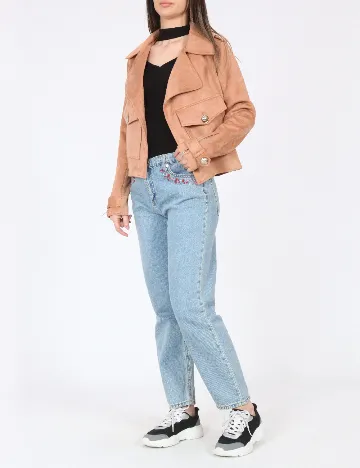 Jacheta River Island, maro