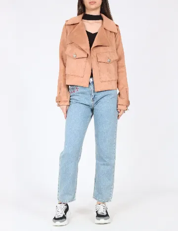 Jacheta River Island, maro