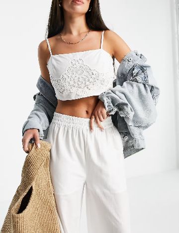 Top River Island, alb