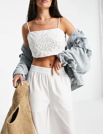 Top River Island, alb