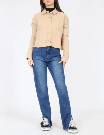 Jacheta River Island, maro