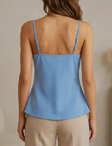 Maiou River Island, albastru