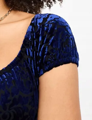 Top Glamorous, bleumarin