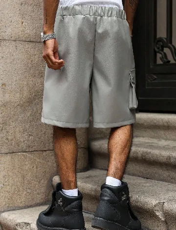 Pantaloni imitatie de piele SHEIN, gri