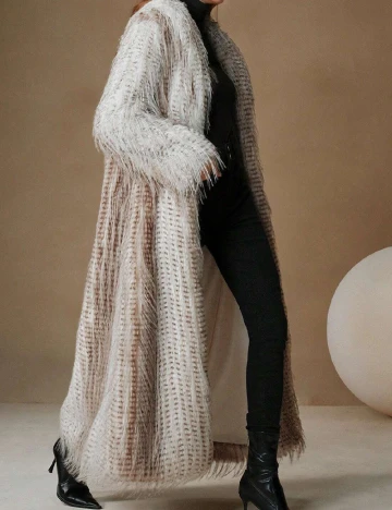 Palton Anewsta, mix culori