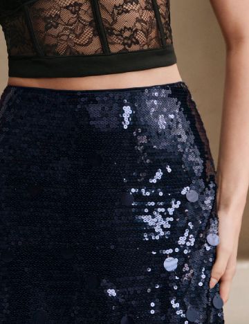 Fusta Anewsta, bleumarin