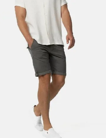 Pantaloni scurti INDICODE, gri