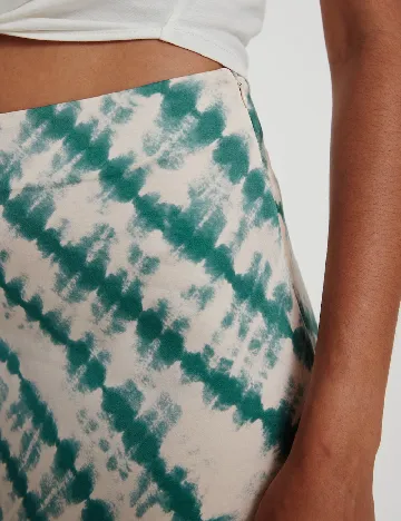 Fusta Edited, verde/crem