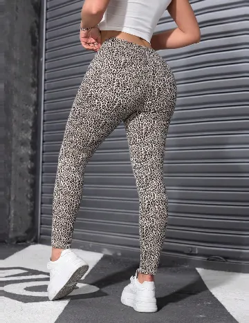 Pantaloni SHEIN, animal print