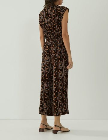 Salopeta Someday, maro